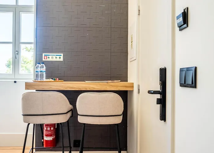 Gigantones 4* 维亚纳堡