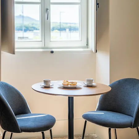 Gigantones 게스트하우스 4*