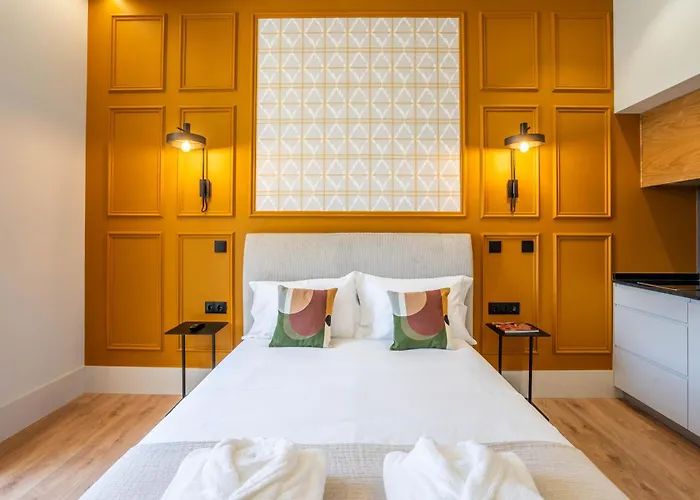 Guest house Gigantones 4*