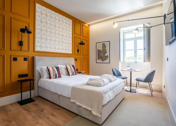 Guest house Gigantones 4*