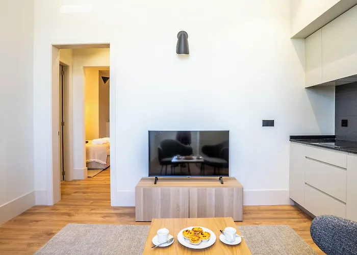 Guest house Gigantones 4*